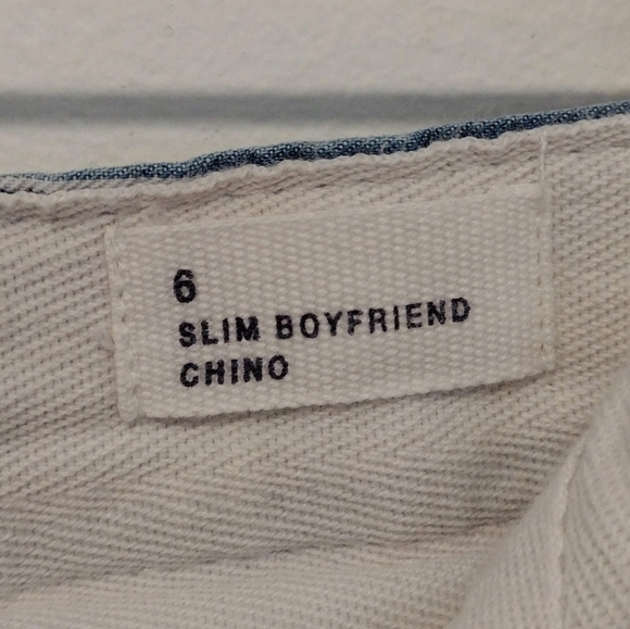 Gap - Striped Slim Boyfriend Chino Crop Pants - Picture 11 of 13